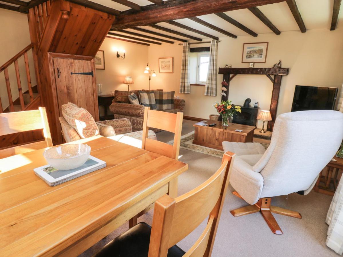 The Piggery Villa Whitby Luaran gambar